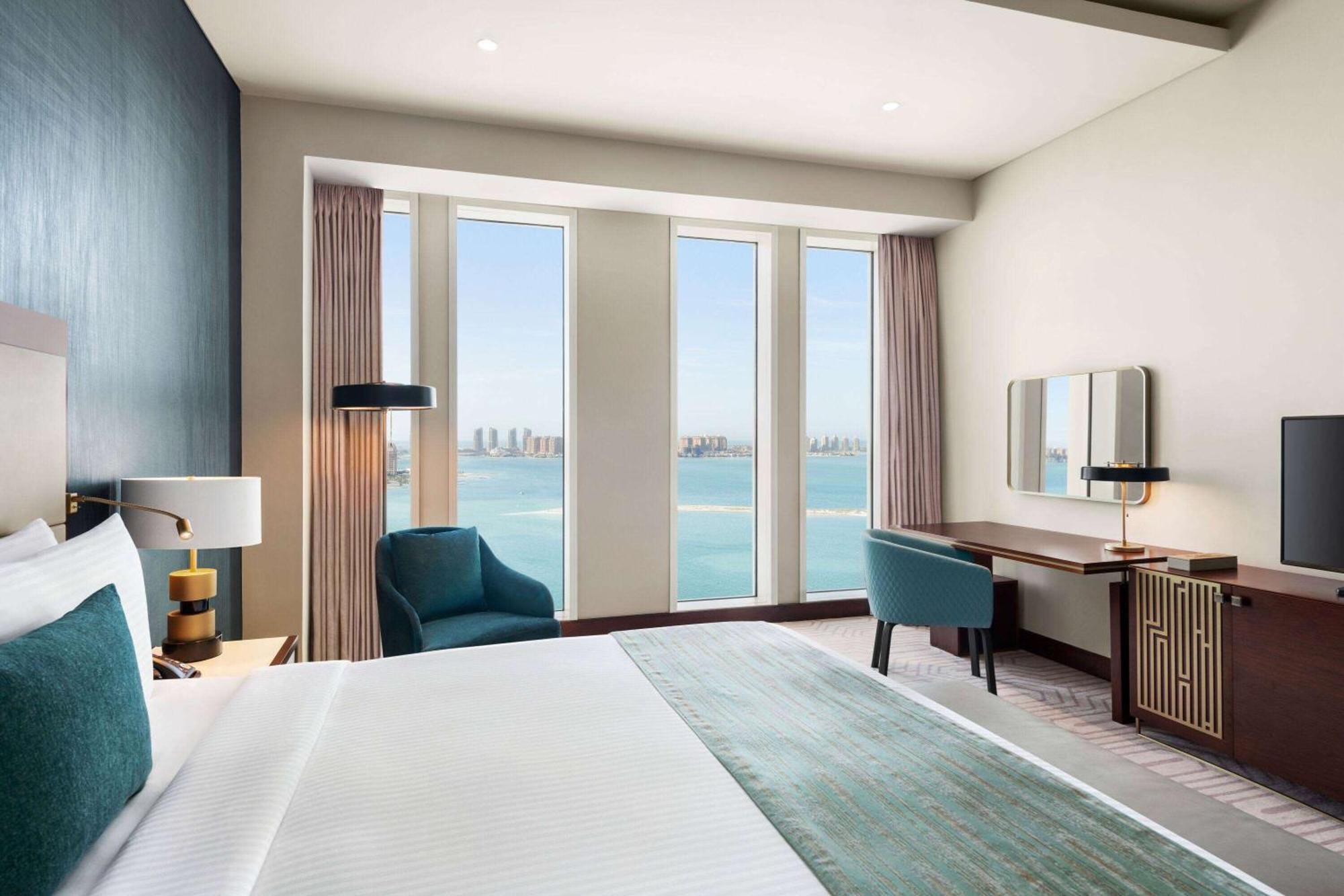 Wyndham Grand Doha West Bay Beach 외부 사진