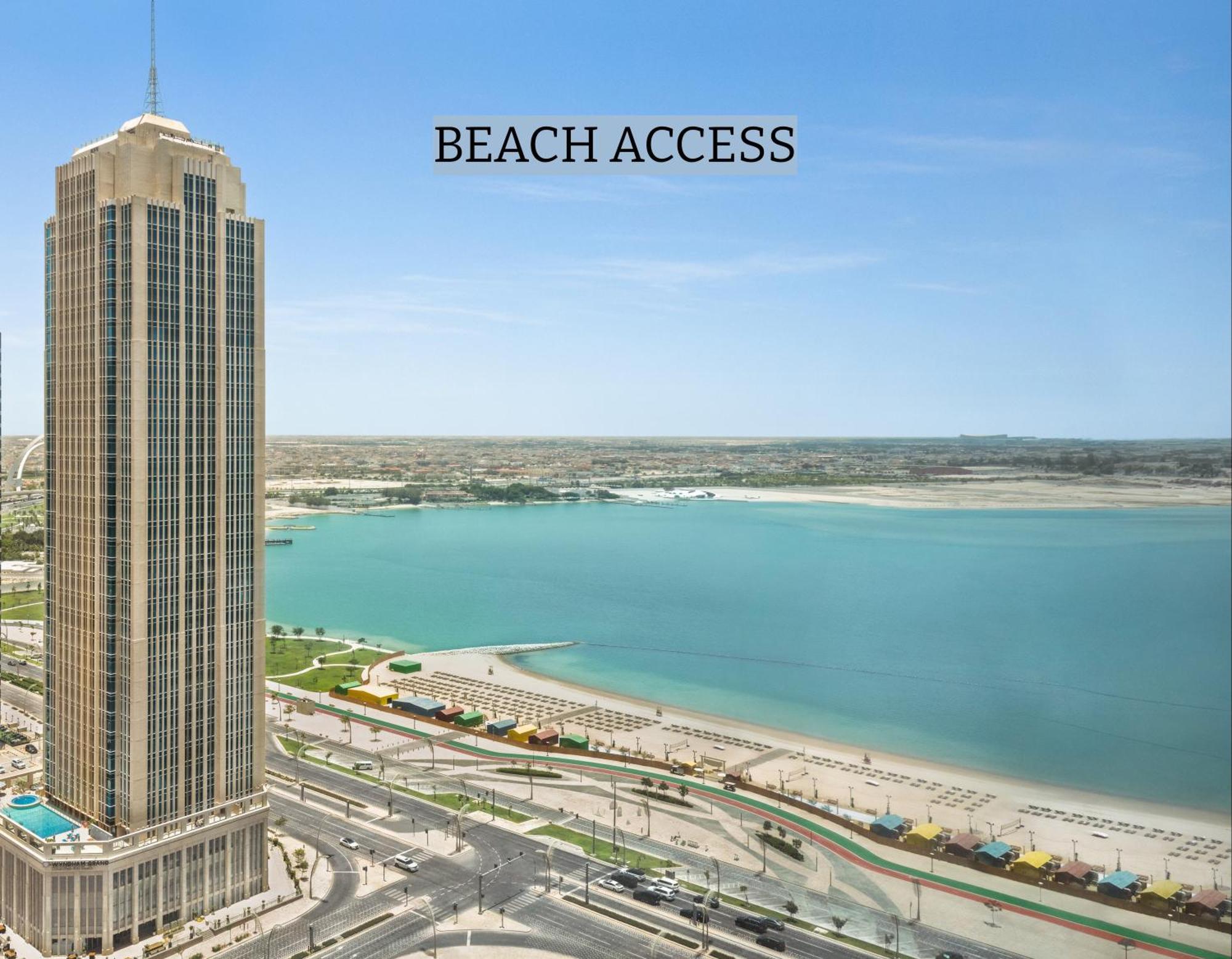 Wyndham Grand Doha West Bay Beach 외부 사진 Beach access